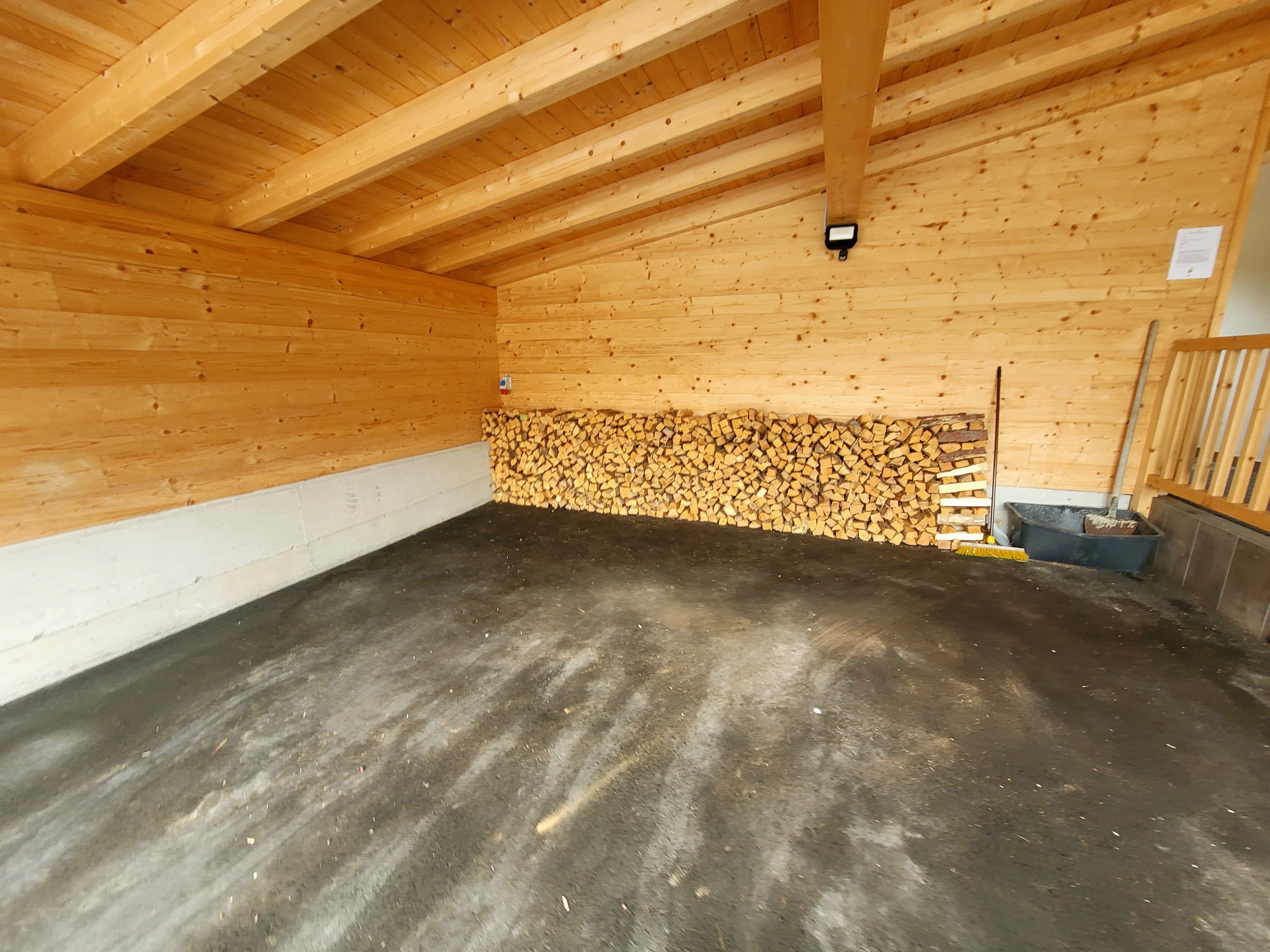 Carport am Chalet