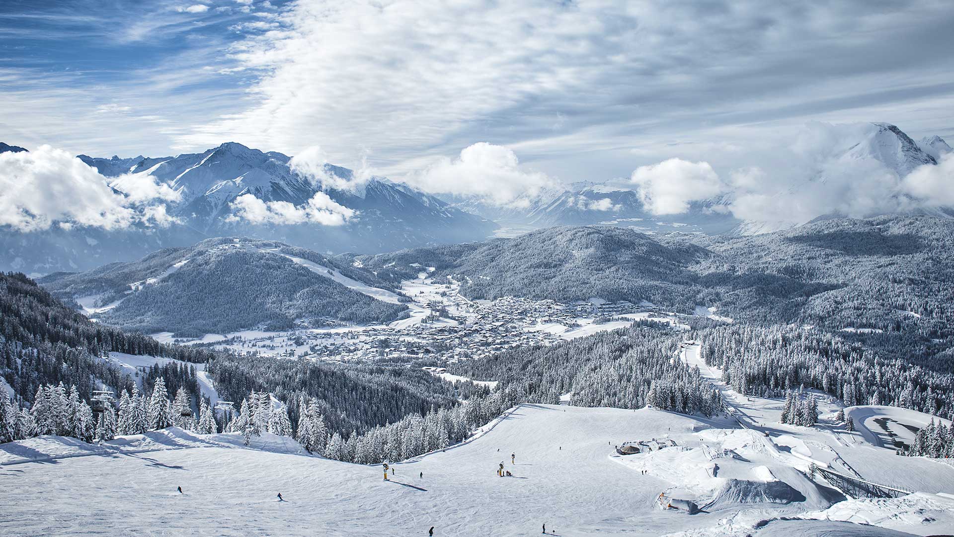 Ski & Snowboard